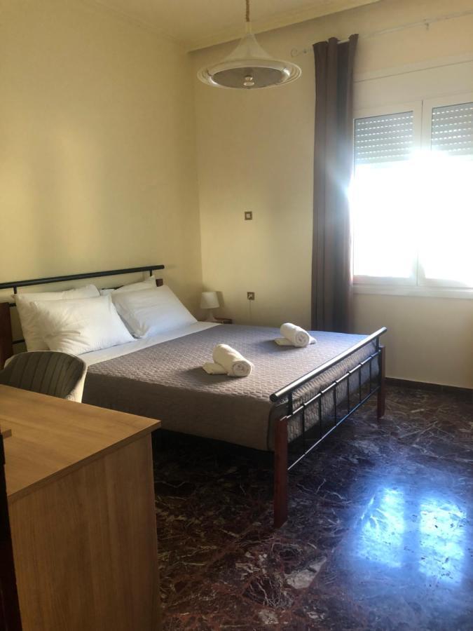 Marble Cool 2-Bedroom Down Town Yard House Kíssamos Extérieur photo